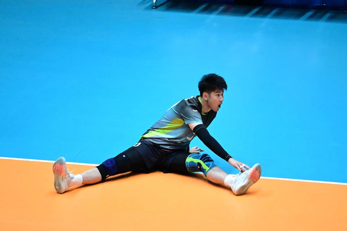 勇士灰熊生死战！西部第五之争，明日上演，胜负决定附加赛！.